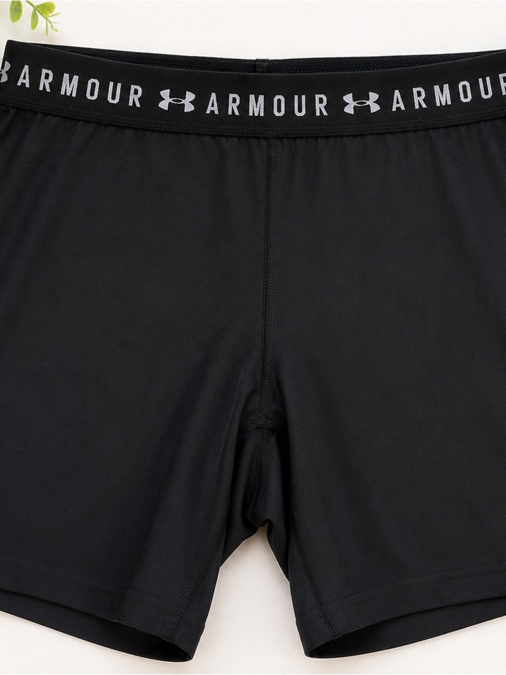 Under Armour Heat Gear Compression Shorts Women’s XL Black Performance 0020
